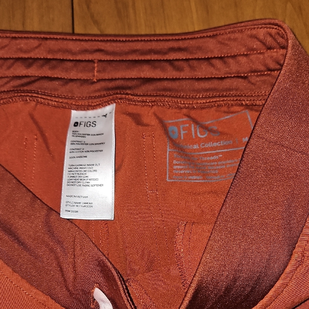 FIGS: Technical Collection - Picture 4 of 7